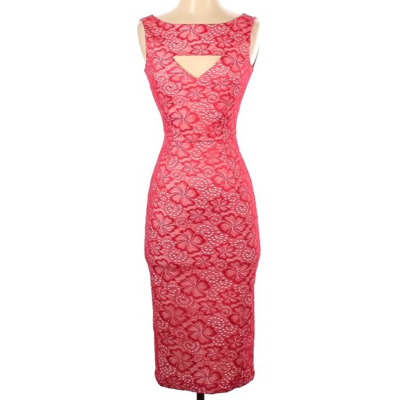 🌎 Tatyana || Megan Pencil Dress - Red Lace - Picture 2 of 5